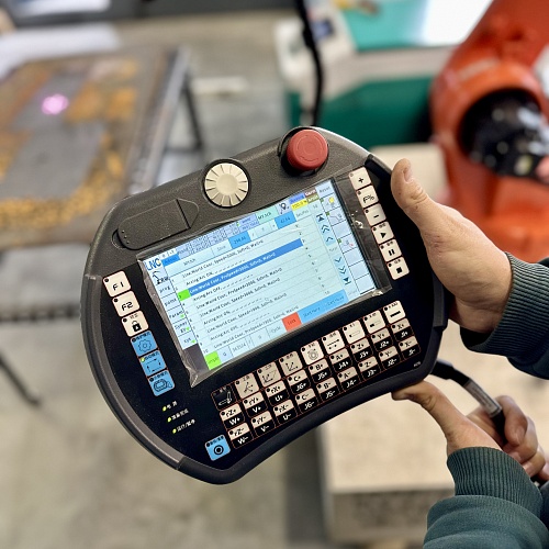 Автоматизированный комплекс лазерной очистки, сварки и резки ROBOT Raycus 2000W - фото 4