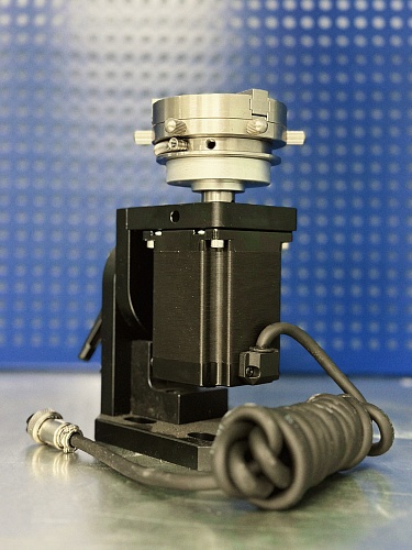 Поворотная ось D50 - фото 3